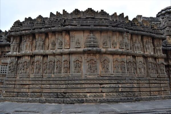 Aralaguppe – Chenna Keshava Temple