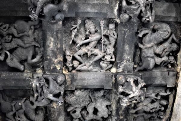 Aralaguppe – Kalleshvara Temple