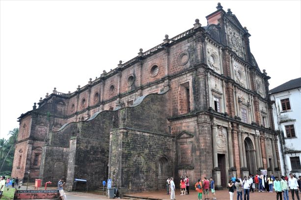Goa - Basilica of Bom Jesus