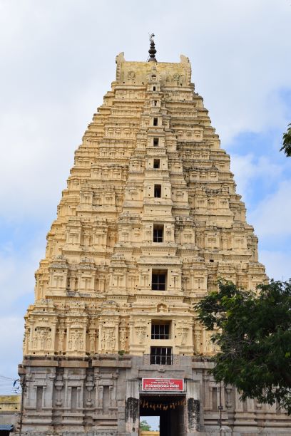 Hampi - Virupaksha Temple