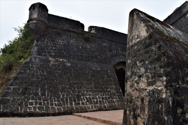 Manjarabad Fort