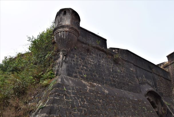 Manjarabad Fort