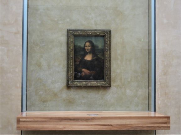 Louvre Museum - Mona Lisa 