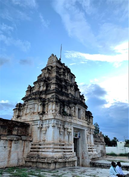 Hampi - Malpangudi Shiva Temple