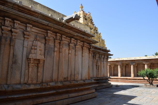 Thondanur - Nambinarayana Temple