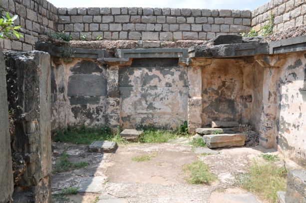 Hampi - Underground Chamber