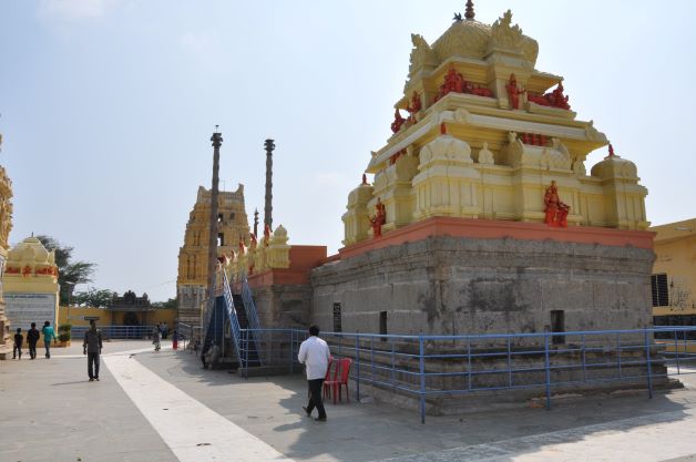 Penna Ahobilam - Lakshmi Narasimha Swamy Temple