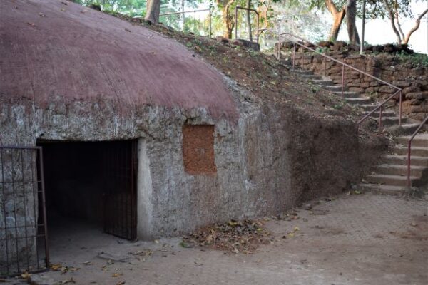 Mangaluru – Pandava Caves