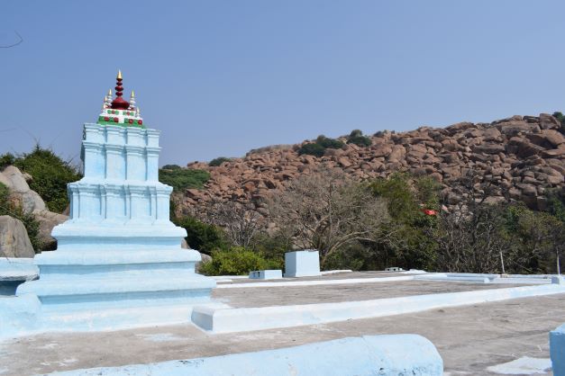 Anegundi - Lakshmi Temple, Pampa Sarovar