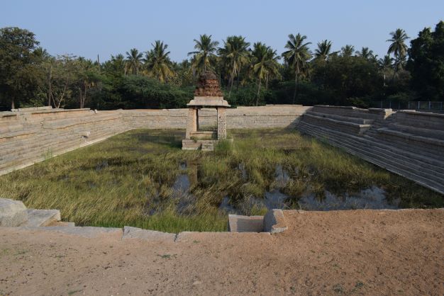 Hampi - Pattabhirama Temple Pushkarani