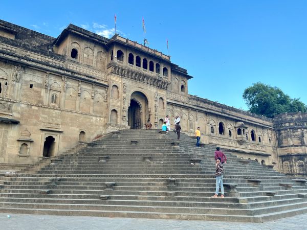 Maheshwar Fort