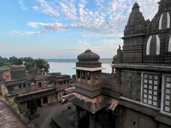 Maheshwar Fort