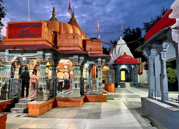 Maheshwar - Shri Raja Rajeshwar Mandir