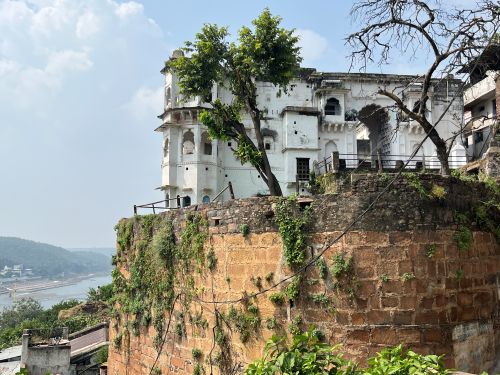 Omkareshwar - Mandhata Mahal