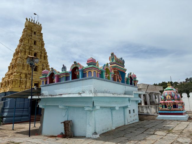 Denkanikottai - Gavi Lakshmi Narasimha Temple