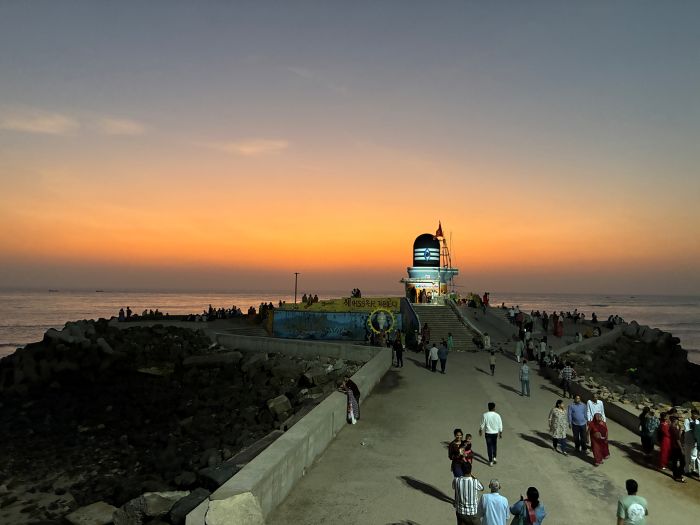 Dwaraka - Bhadkeshwar Mahadev Mandir 