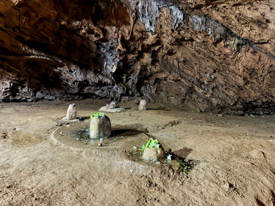 Jambuvan Cave - Porbandar