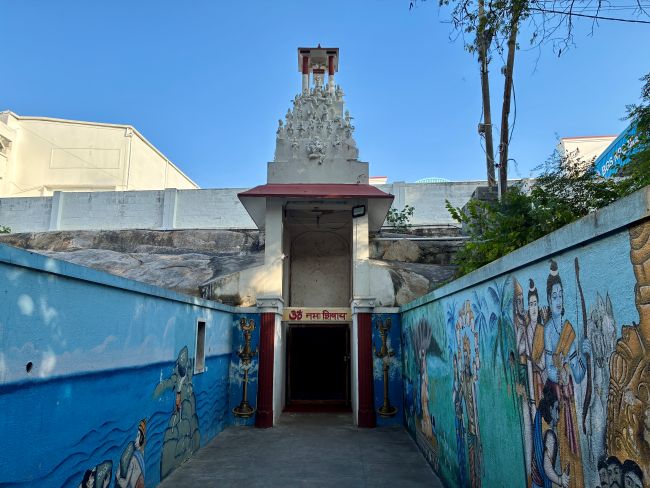 Hulimavu - Gavi Ramalingeshwara Cave Temple