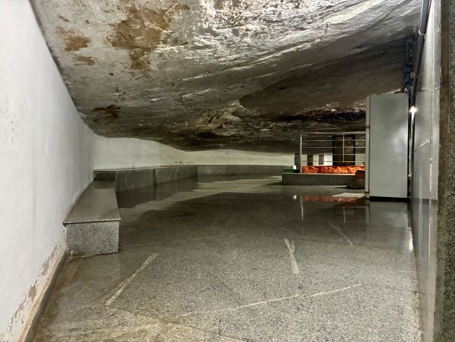 Hulimavu - Gavi Ramalingeshwara Cave Temple