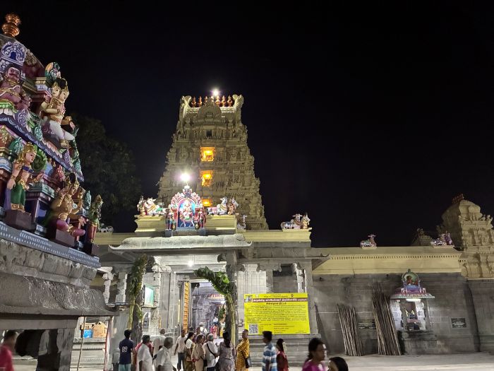 Kanchipuram - Kachabeswarar Temple