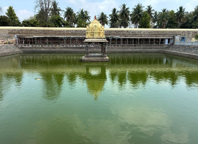 Kanchipuram - Ekambareshwarar Temple