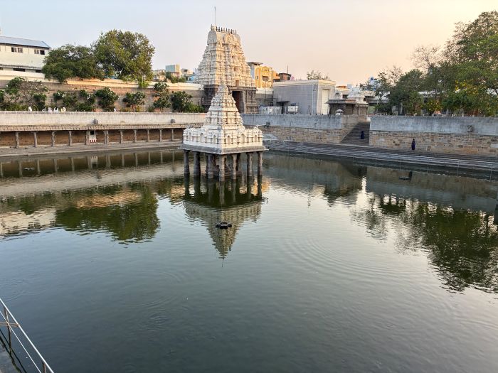 Kanchi Kamakshi Amman Temple