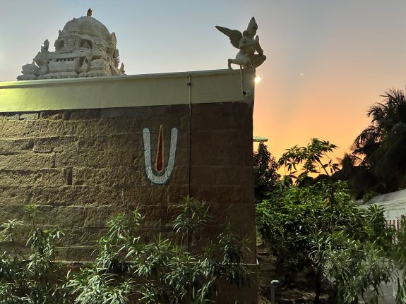Kanchipuram - Vilakkoli Perumal Temple
