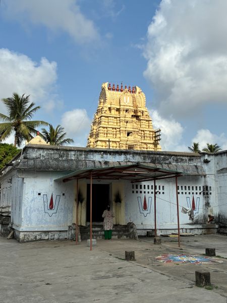 Kanchipuram - Sonna Vannam Seitha Perumal Temple