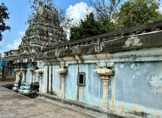 Kanchipuram – Karukkinil Amman