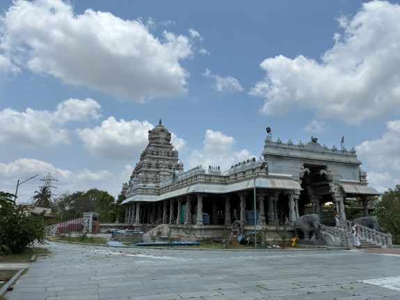 Kanchipuram - Orikkai Mani Mantapam
