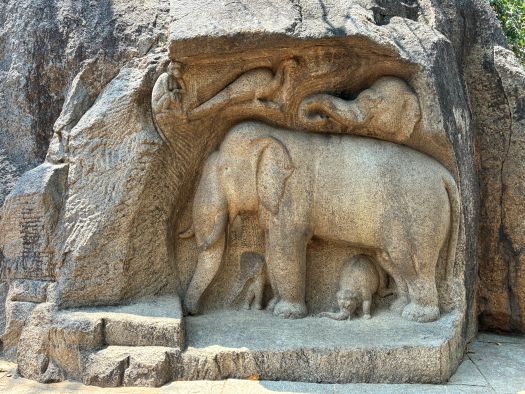 Mamallapuram - Trimurti Cave
