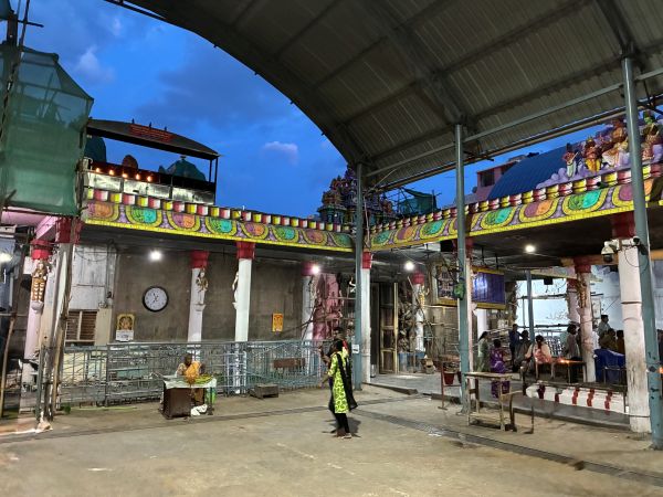Madurai - Immaiyilum Nanmai Tharuvar Temple