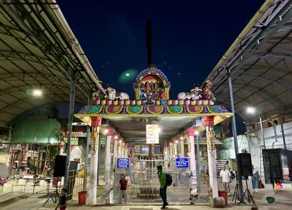 Madurai - Immaiyilum Nanmai Tharuvar Temple
