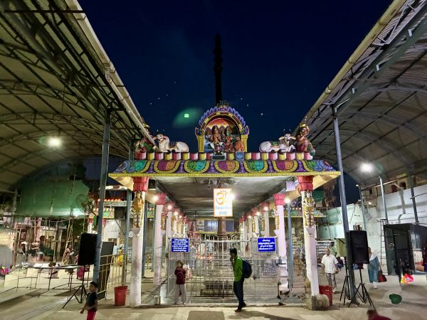 Madurai - Immaiyilum Nanmai Tharuvar Temple