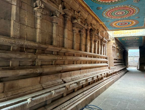 Thirumogoor - Kalamegha Perumal Temple